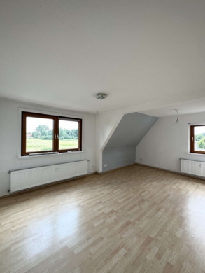 Anfragestop!! Gemütliche 2-Zimmer-Dachgeschosswohnung mit Dachbodenbenutzung in Querum, 38108 Braunschweig, Dachgeschosswohnung