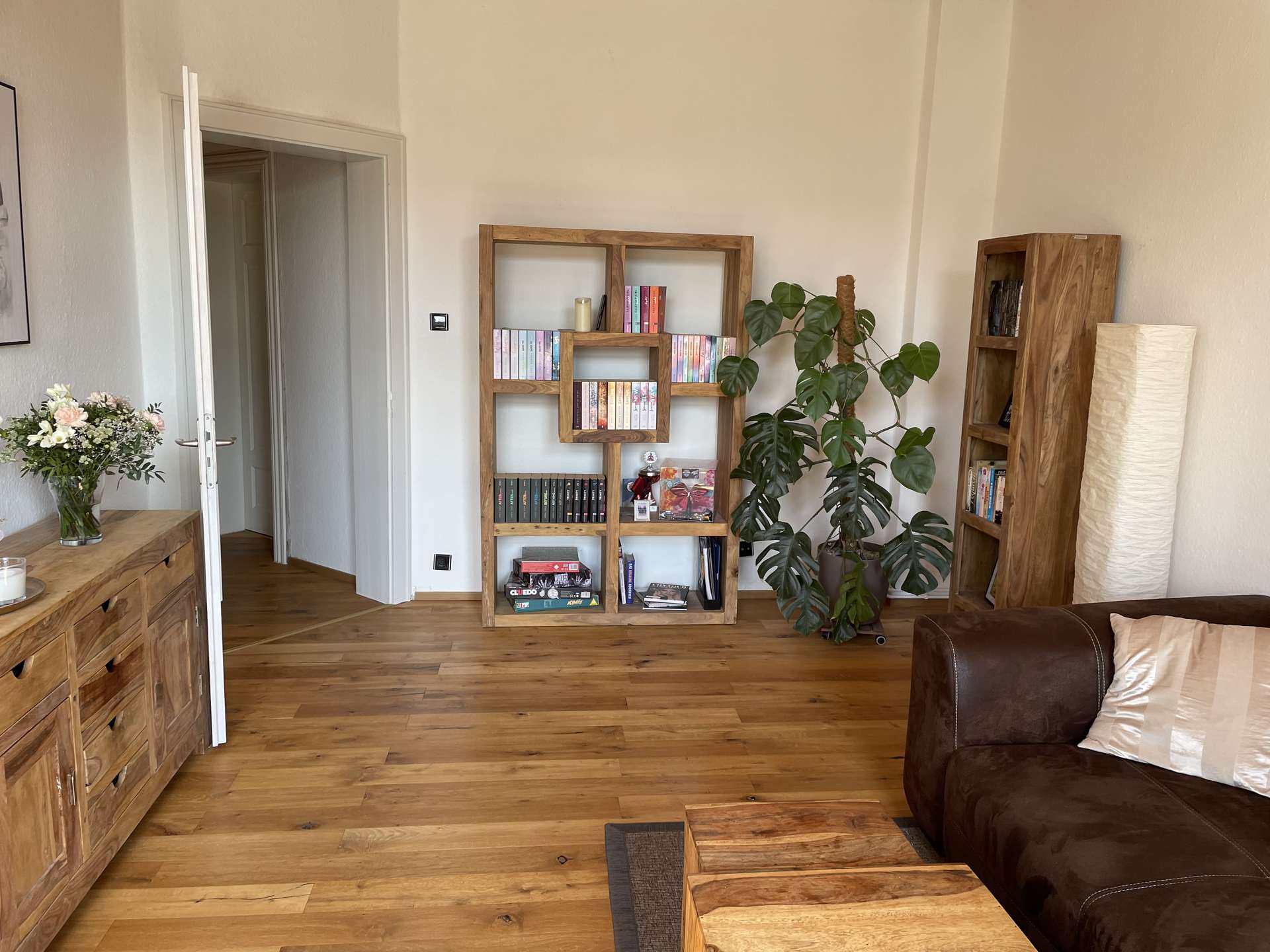 Wohnzimmer Bild 2