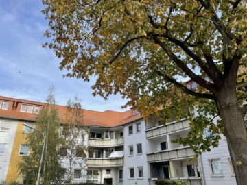 Attraktiv geschnittene 2 Zimmer mit Loggia, Bodenkammer und Kellerraum in sehr guter Innenstadtlage, 38100 Braunschweig, Wohnung