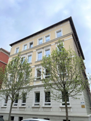 Wunderschönes Mehrfamilienhaus mit 8 Einheiten und 7 Garagen in Bestlage vom Westlichen Ringgebiet, 38118 Braunschweig, Mehrfamilienhaus