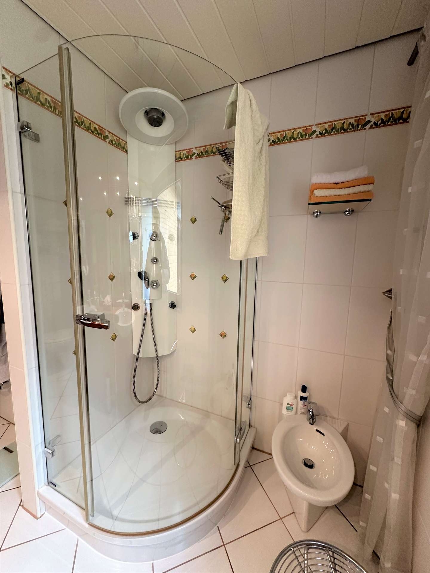 Badezimmer Erdgeschoss
