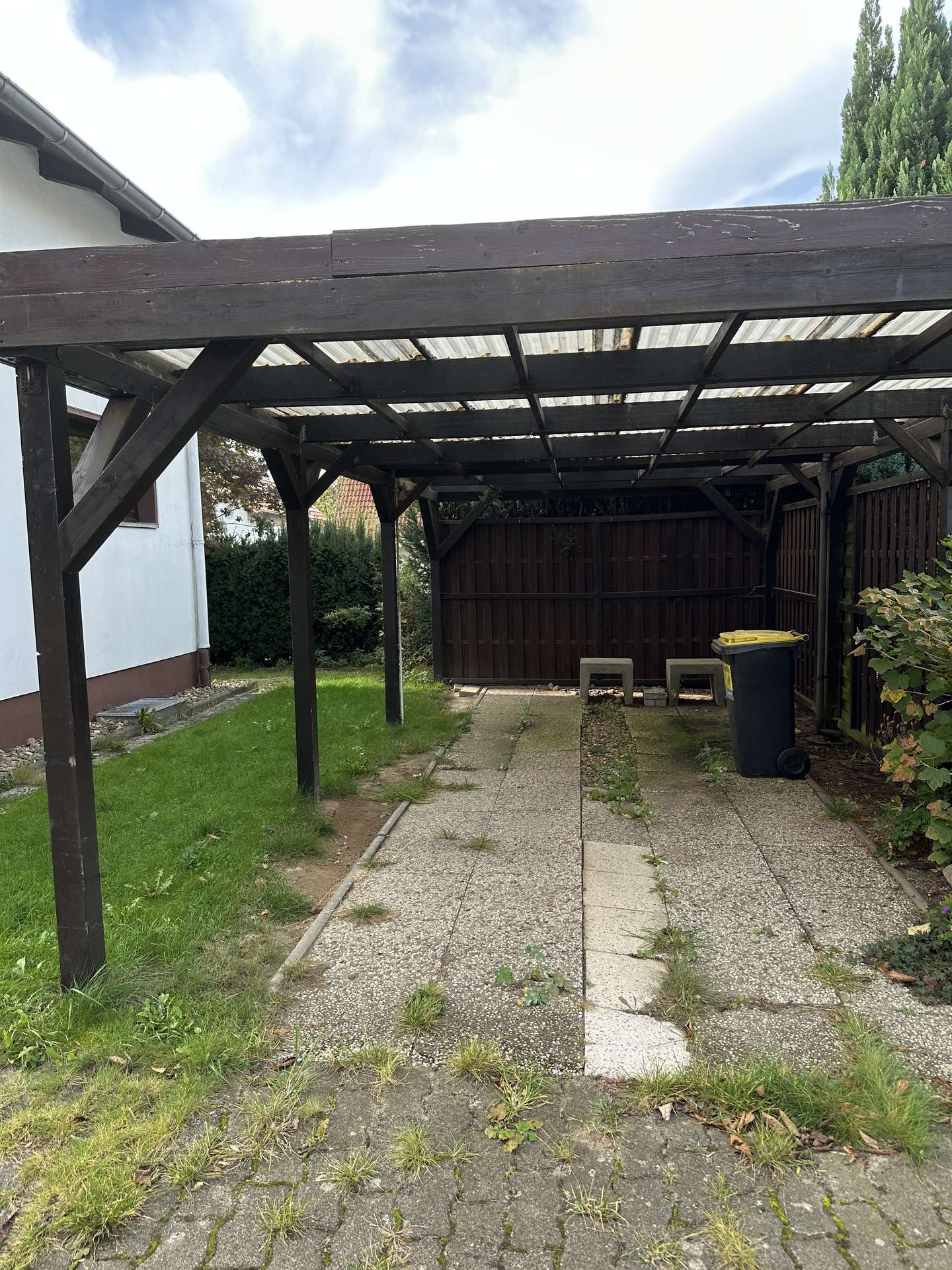 Carport