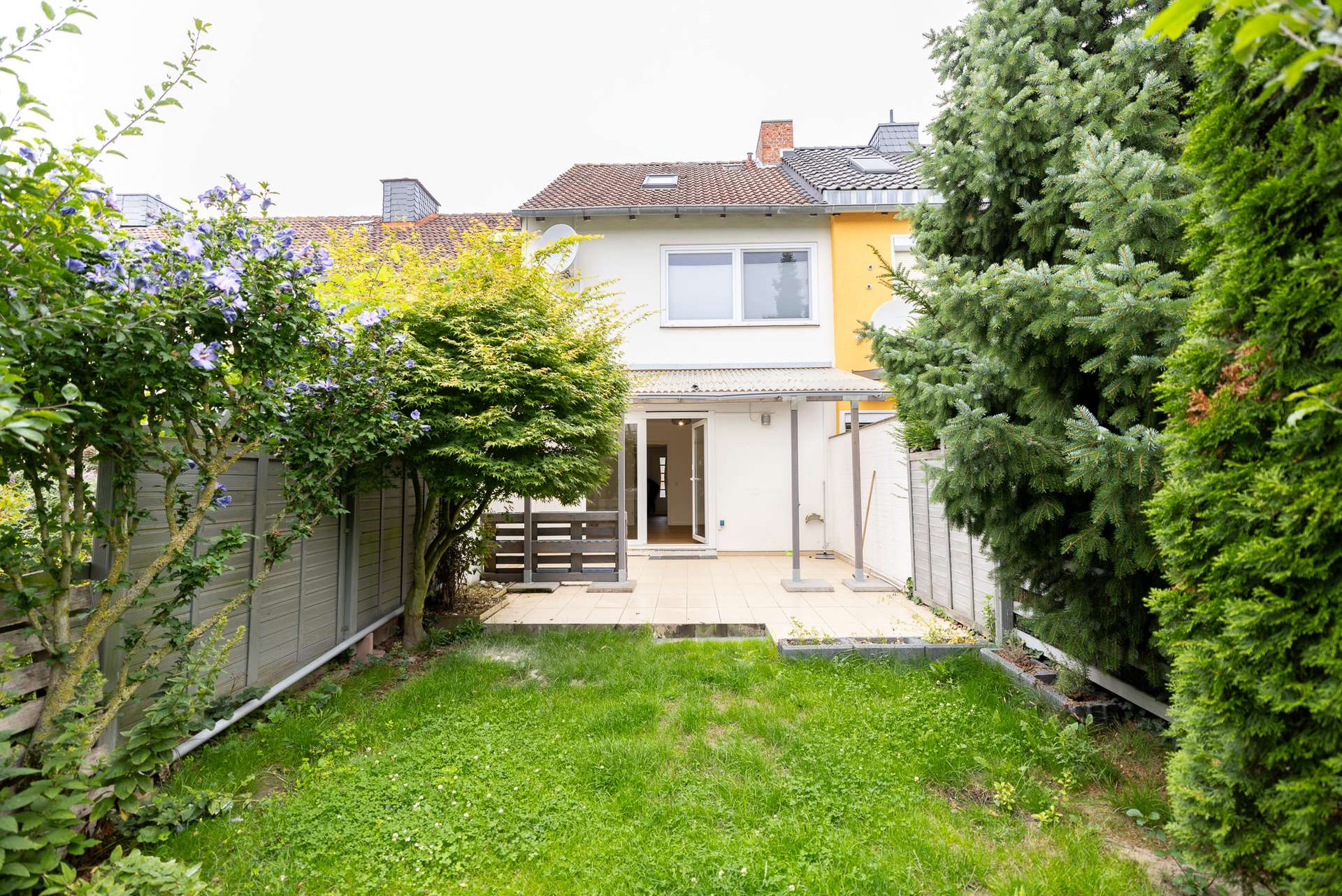 Hausansicht von hinten