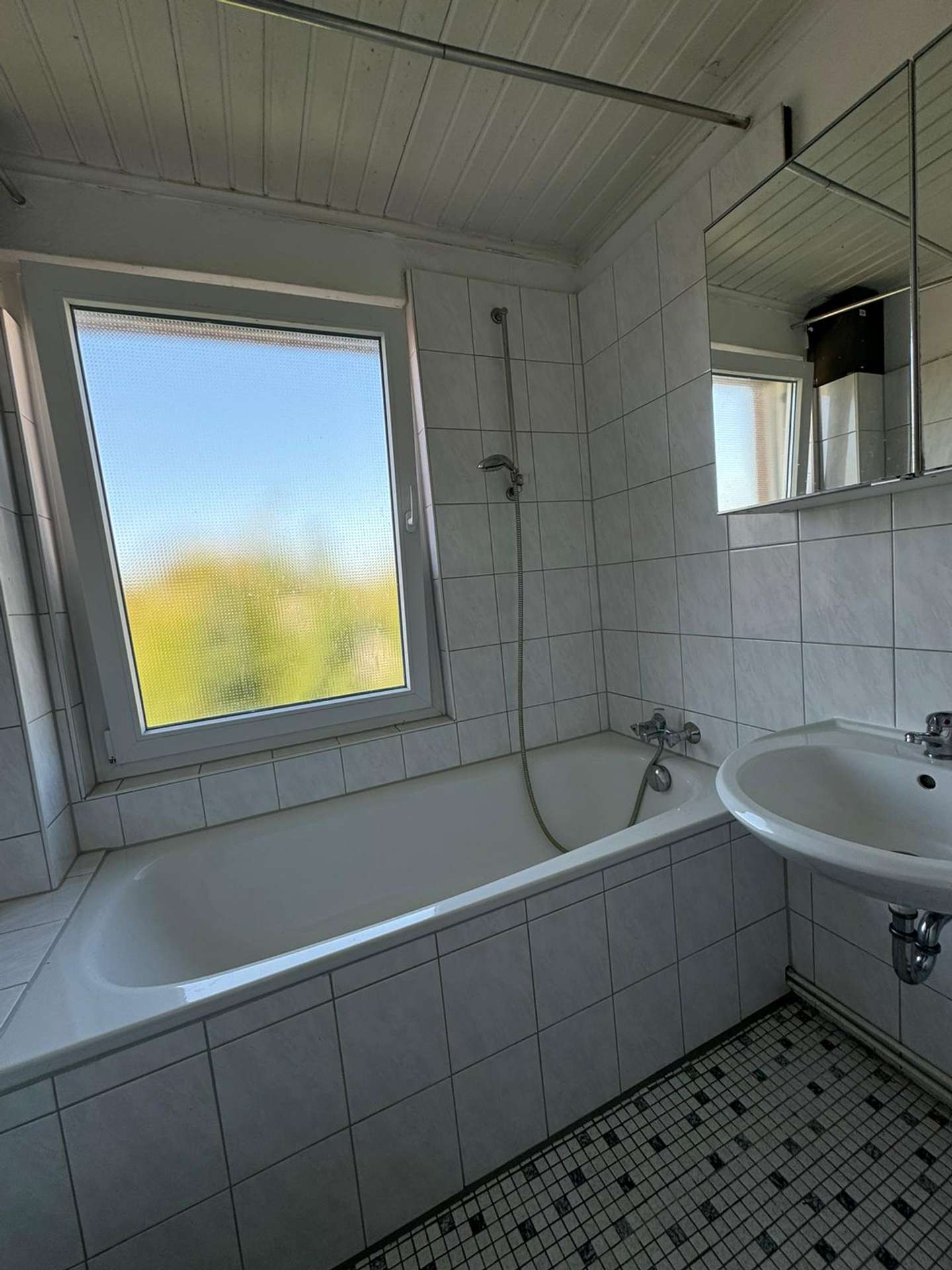 Bad Beispielwohnung