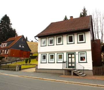 Saniertes 1-2 Fam.Hs. mit großem Grdst. in idyll. Lage v. Altenau Oberharz ! ! !, 38707 Altenau, Einfamilienhaus