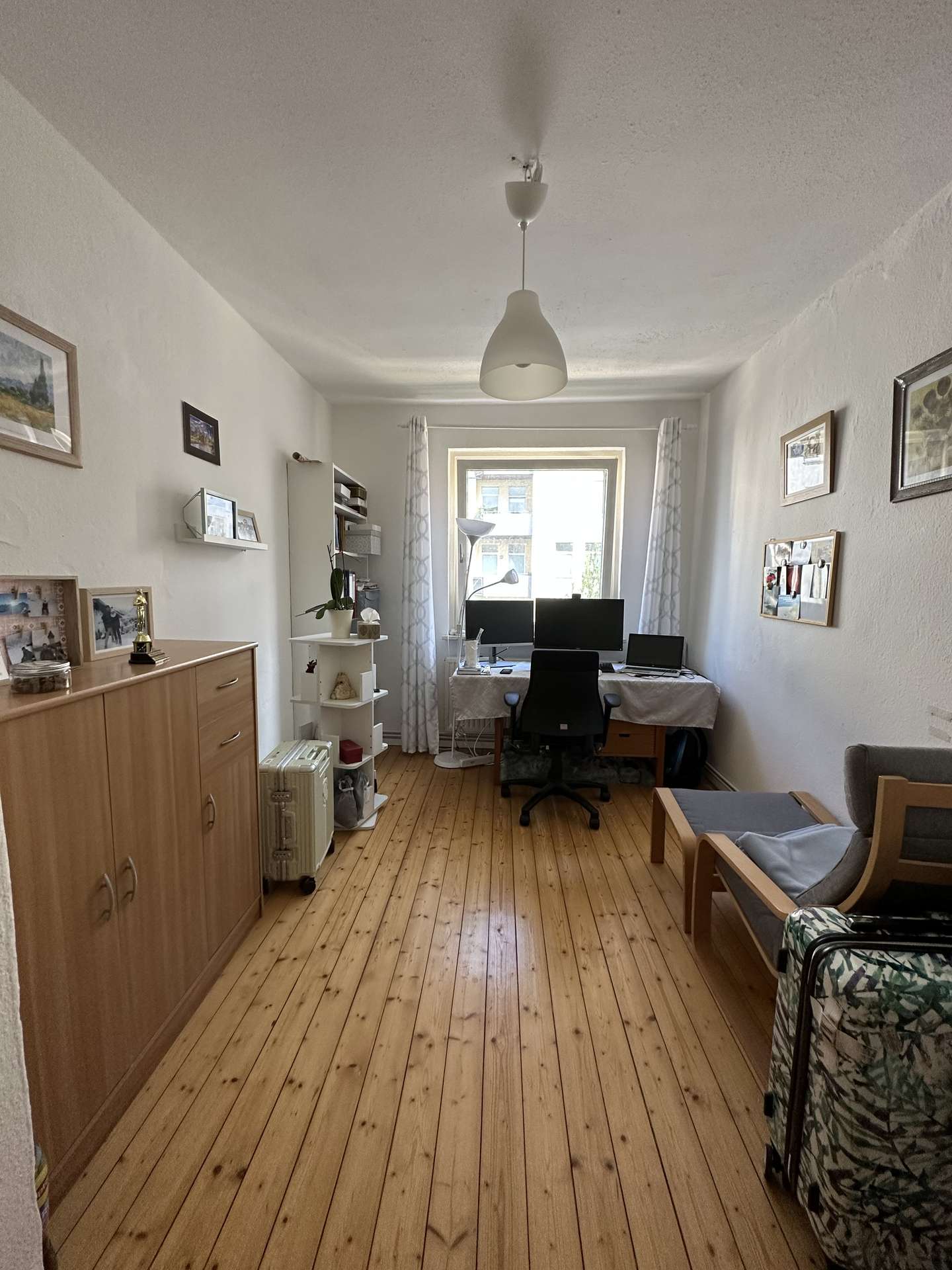 Arbeitszimmer