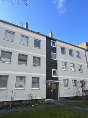Renovierte zentrale 3-Zimmerwohnung mit Balkon in der Innenstadt, 38100 Braunschweig, Erdgeschosswohnung