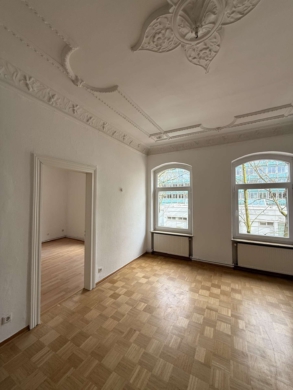 Stilvolle 3-Zimmer Altbauwohnung mit Charme im Viewegsgarten, 38102 Braunschweig, Etagenwohnung