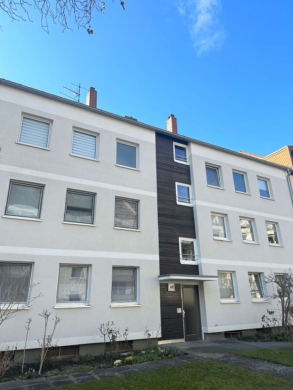 ANFRAGESTOP – Zentrale 3-Zimmerwohnung im 1. Obergeschoss mit Balkon in der Innenstadt, 38100 Braunschweig, Etagenwohnung