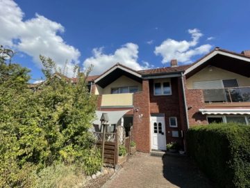 Großzügig gestaltetes Reihenhaus in BS-Kanzlerfeld derzeit vermietet, 38116 Braunschweig, Reihenmittelhaus