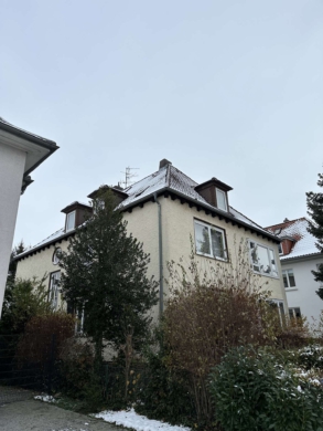 Schöne 4 Zimmerwohnung mitten im Malerviertel mit Garten und Garage, 38106 Braunschweig, Erdgeschosswohnung