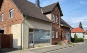 Hausansicht Bestandsimmobilie - Perfekt für Anleger: Attraktives Neubauprojekt im beliebten Stadtteil Querum mit 5-6 Wohneinheiten